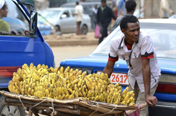 Día del Vendedor: historias de quienes recorren las calles de Colombia